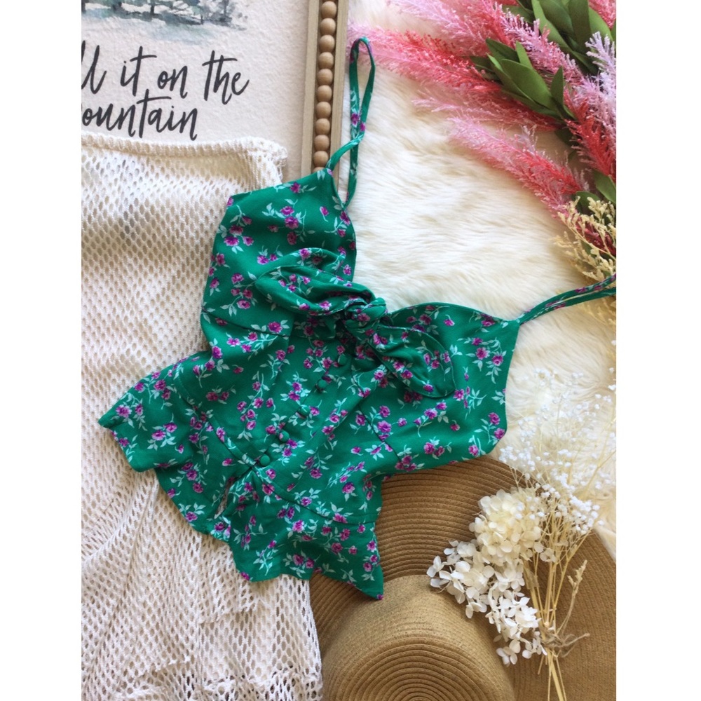 NWOT American Eagle Green Floral Rose Crop Too Sz S Western Cottagecore